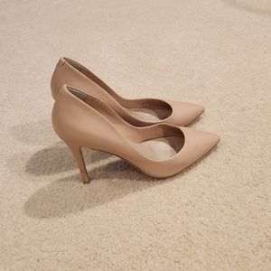 Charles by Charles David pump